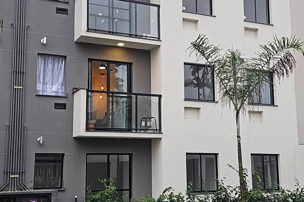 Apartemen Praia, Trilhas E Cachoeiras Com Muito Lazer!